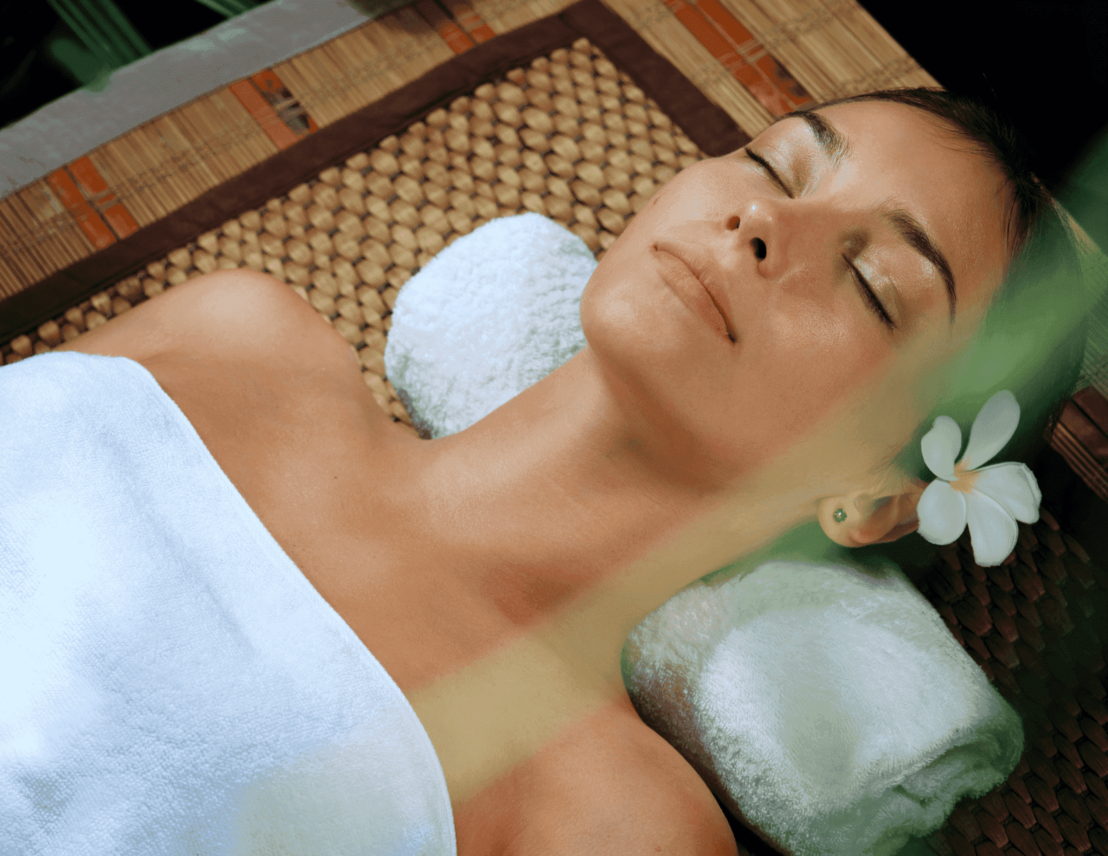 Facial de maderoterapia